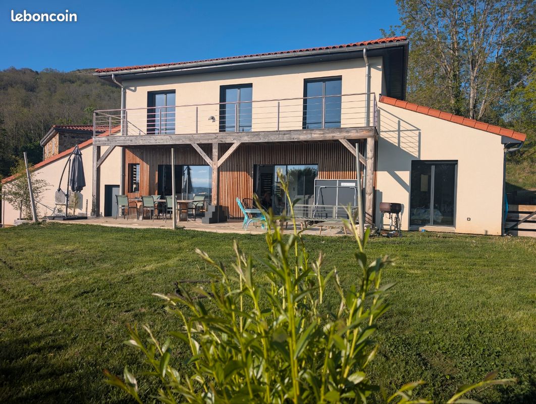 Maison 5 pièces 140 m² · à Saint-Maurice · 140 m² · 385 000 €