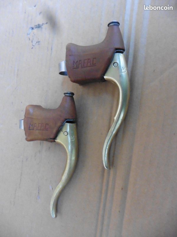 PAIRE DE POIGNÉES GEL CAFÉ RACER VINTAGE MOTO