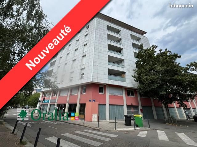 Appartement 43 m² · à Grenoble · 43 m² · 700 €