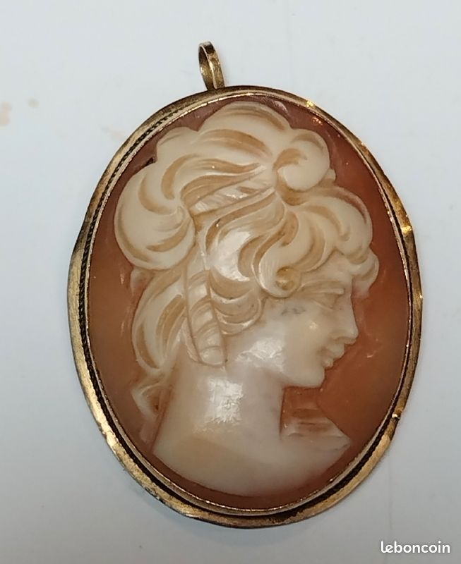 Pendentif broche or camée coquillage (image 2)