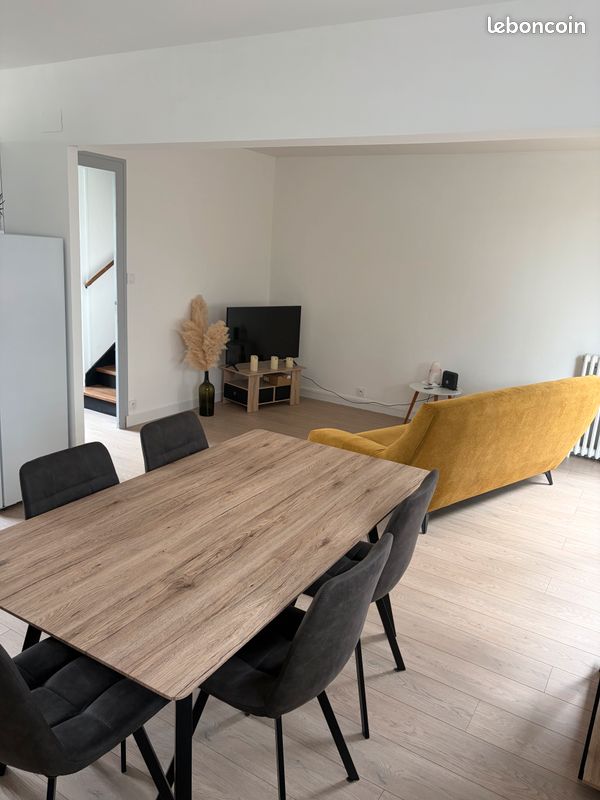 Maison 3 pièces 63 m² · à Saintes · 63 m² · 850 €/mois