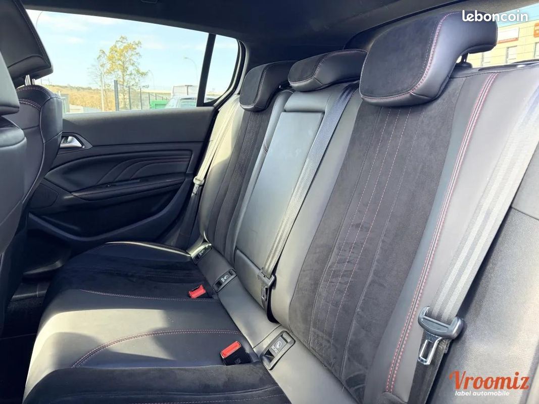 Peugeot 308 GENERATION-II 2.0 BLUEHDI 150 GT LINE*17 (image 15)