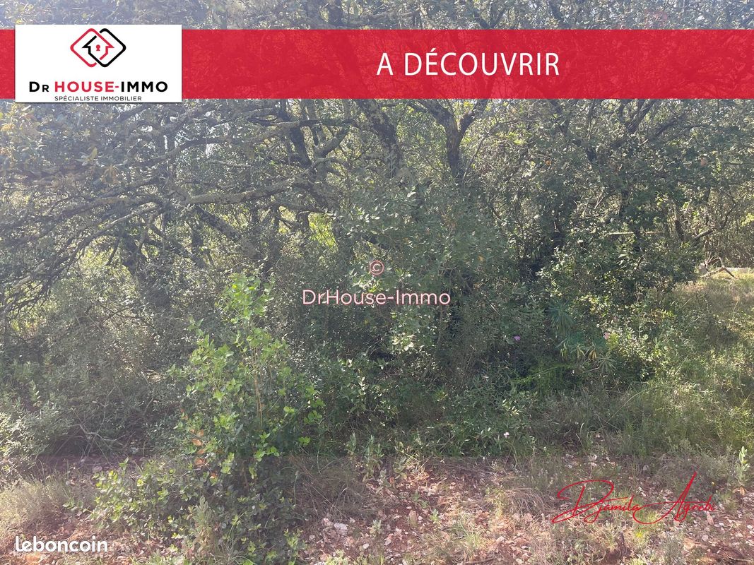 Terrain 1745 m² · à Rocbaron · 1 745 m² · 23 500 €