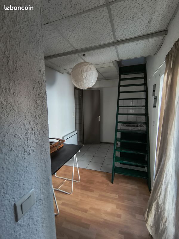 Appartement 2 pièces 15 m² · à Clermont-Ferrand · 15 m² · 380 €