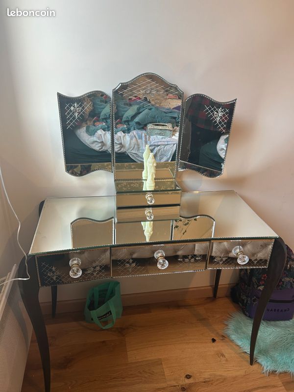 Coiffeuse (image 2)