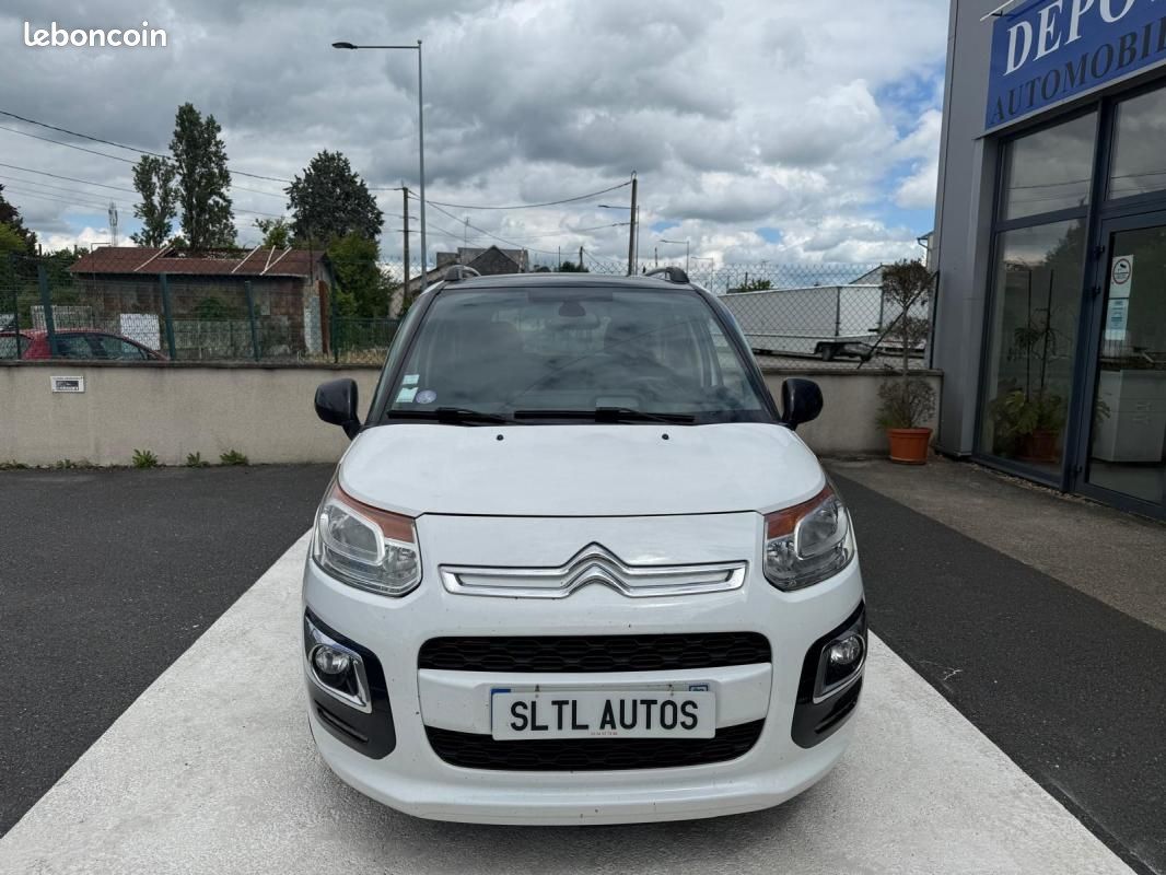 Citroën C3 Picasso 1.2 i 110CH EXCLUSIVE GARANTIE 6 MOIS / REPRISE POSSIBLE (image 2)