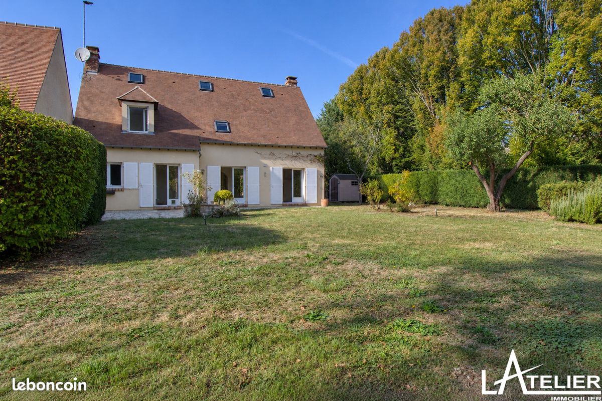 Maison 8 pièces 200 m² · à Chavenay · 200 m² · 650 000 €