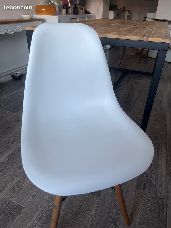 Table style industriel (image 8)