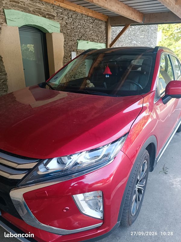 Mitsubishi Éclipse cross (image 3)
