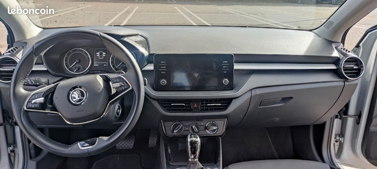 Skoda Fabia Ambition 110Ch Essence Automatique (image 8)