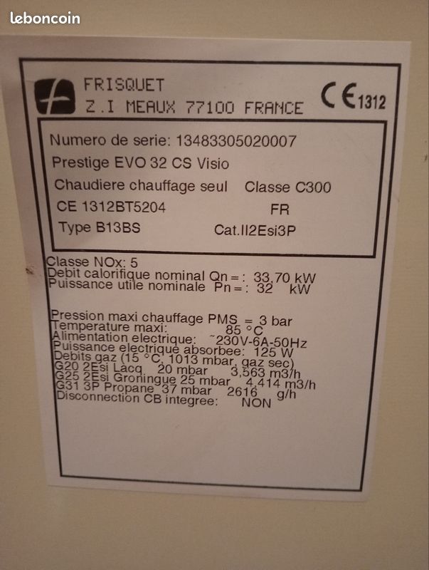 Chaudière vertical au sol FRISQUET Prestige Évolution Visio 32 kW avec ballon 120L (image 4)