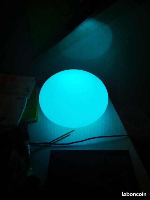 Philips Hue Flourish (image 1)