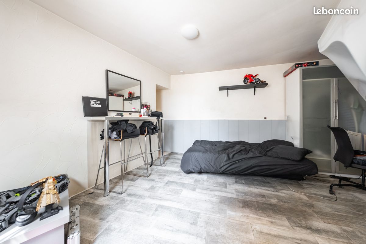 Appartement 1 pièce 18 m² · à Dijon · 18 m² · 65 000 €
