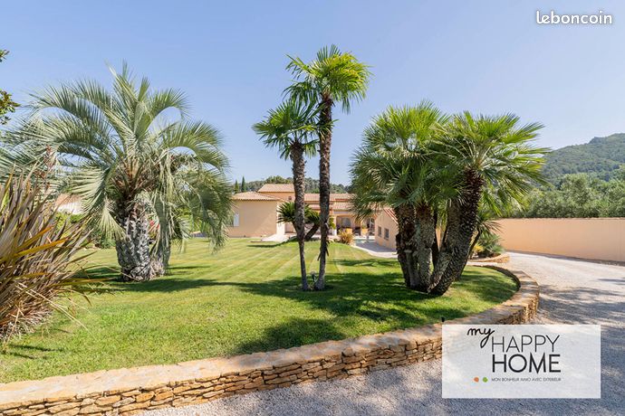 Villa 7 pièces 200 m²