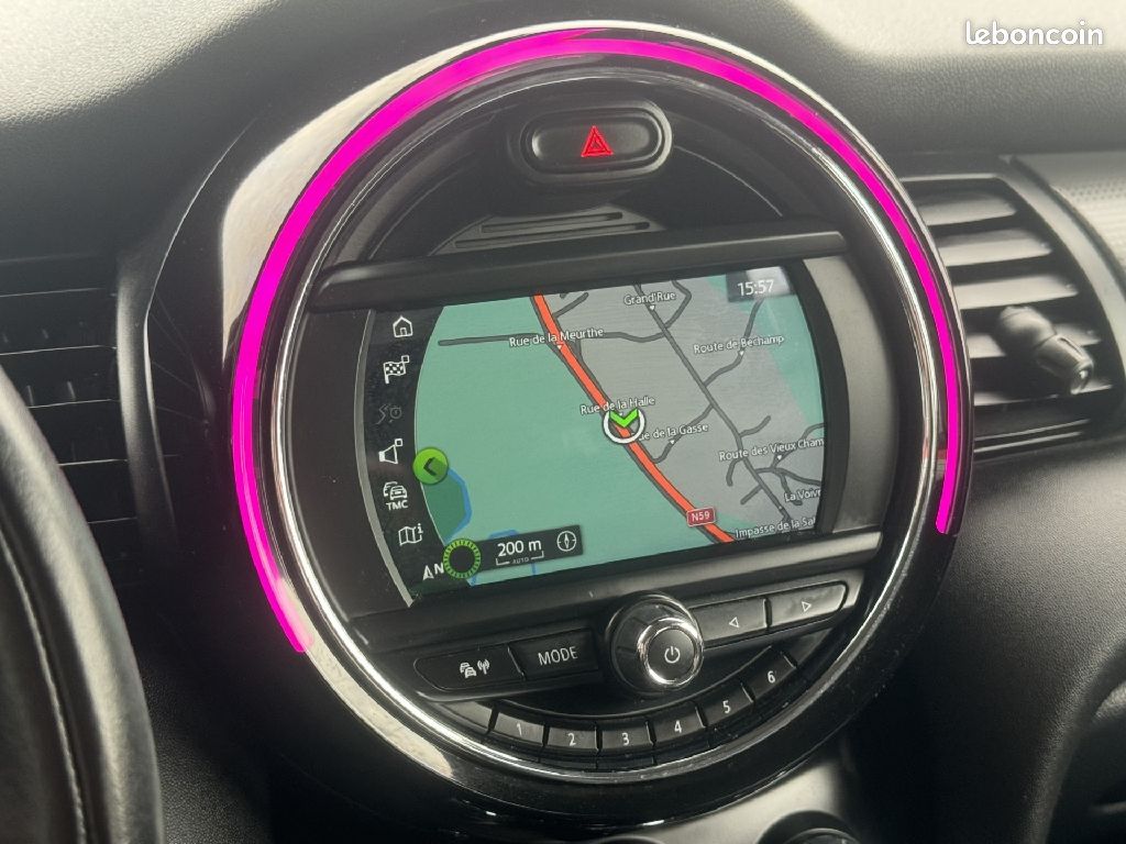 Mini Hatch F55 LCI Cooper D 116 ch (image 8)
