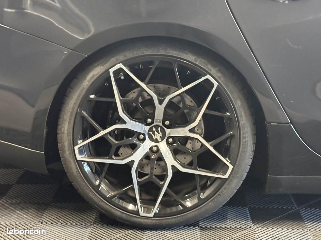 MASERATI GHIBLI 3.0i V6 S Q 4 (image 37)
