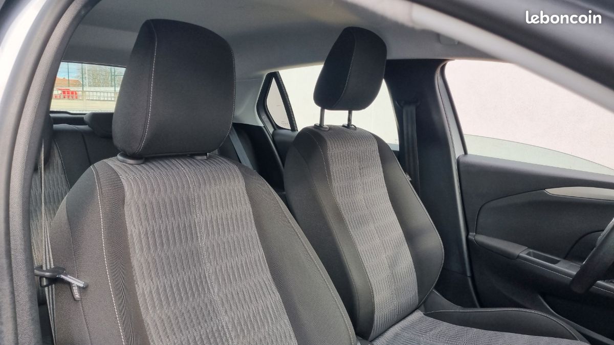 Opel Corsa 75ch 2020 (image 4)