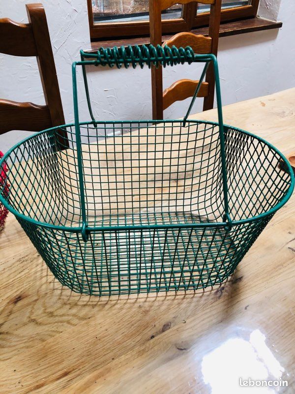 Lot de 3 grands paniers et un cadeau (image 6)