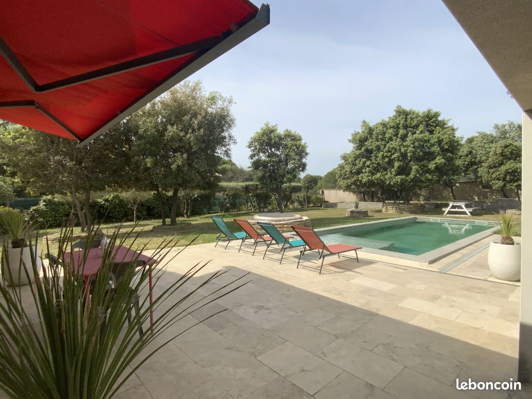 Maison 4 pièces 100 m² · à Uzès · 100 m² · 439 000 €