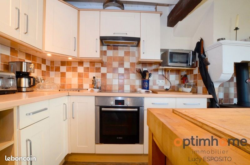 Ferme 6 pièces 201 m² - Le Vieux-Cérier 16350 (image principale 5)
