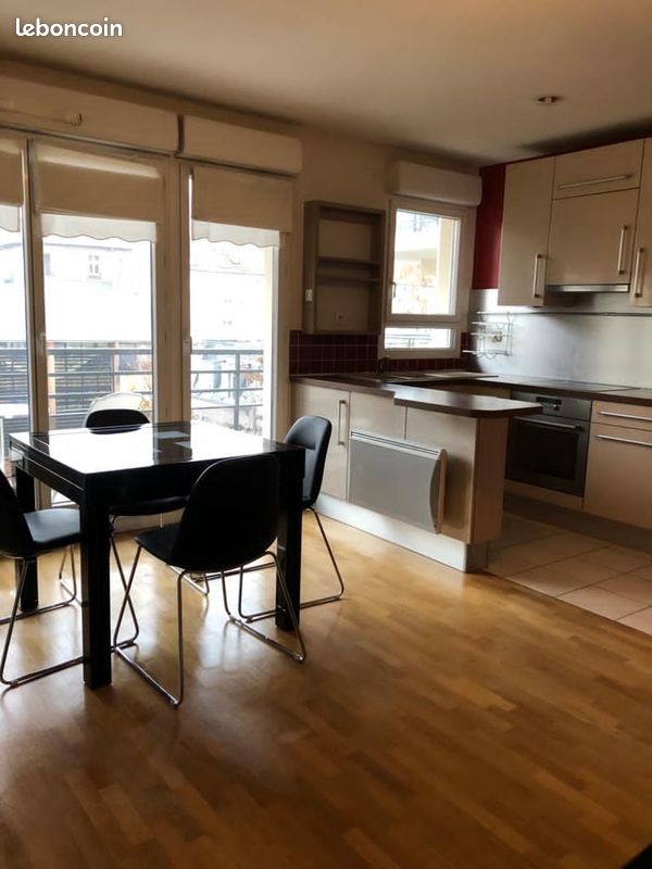 Appartement 2 pièces 43 m² · à Suresnes · 43 m² · 1 300 €/mois