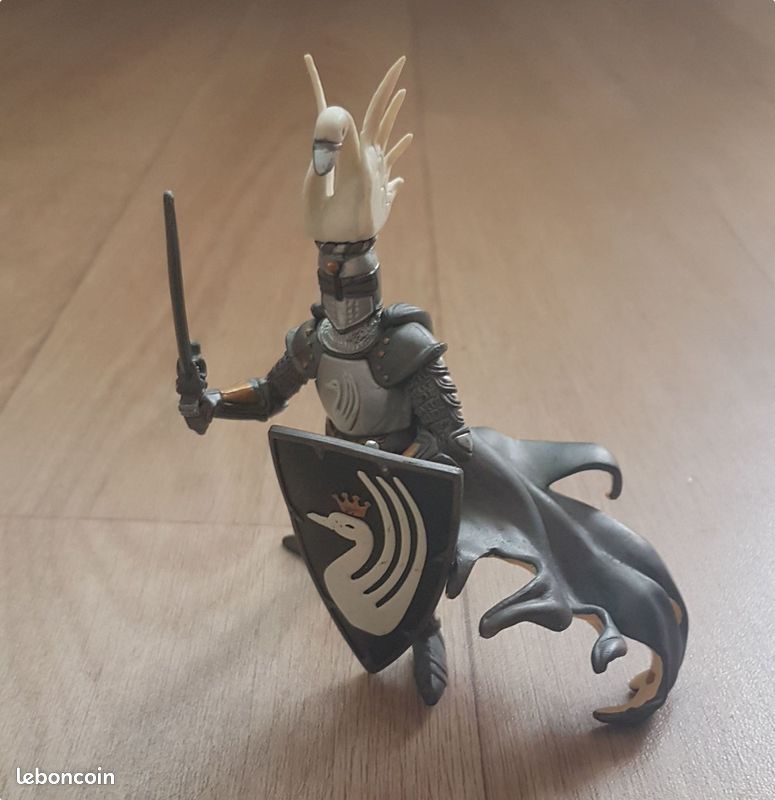 Figurine Chevalier Moyen-âge (épée, bouclier, cape, casque cygne) (image 1)