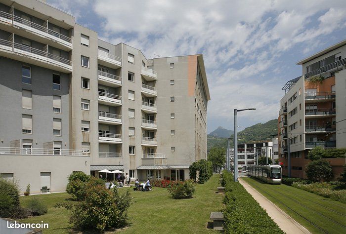 Appartement 1 pièce 18 m² · à Grenoble · 18 m² · 57 000 €