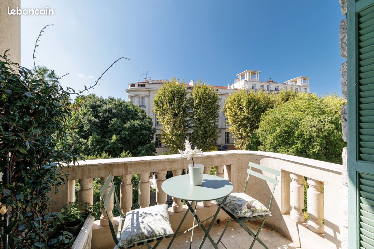 Appartement 3 pièces 102 m² · à Nice · 102 m² · 1 200 000 €