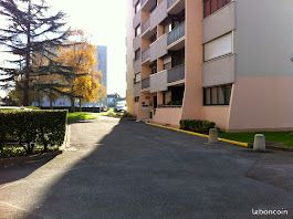 Appartement 3 pièces 100 m² · à Rezé · 100 m² · 1 000 €/mois