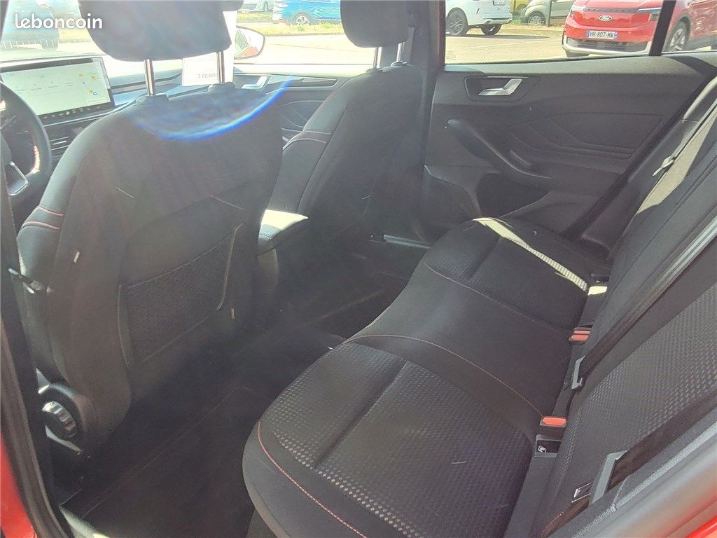 Ford Focus IV 1.0 ECOBOOST 155 S&S MHEV ST-Line X (image 4)