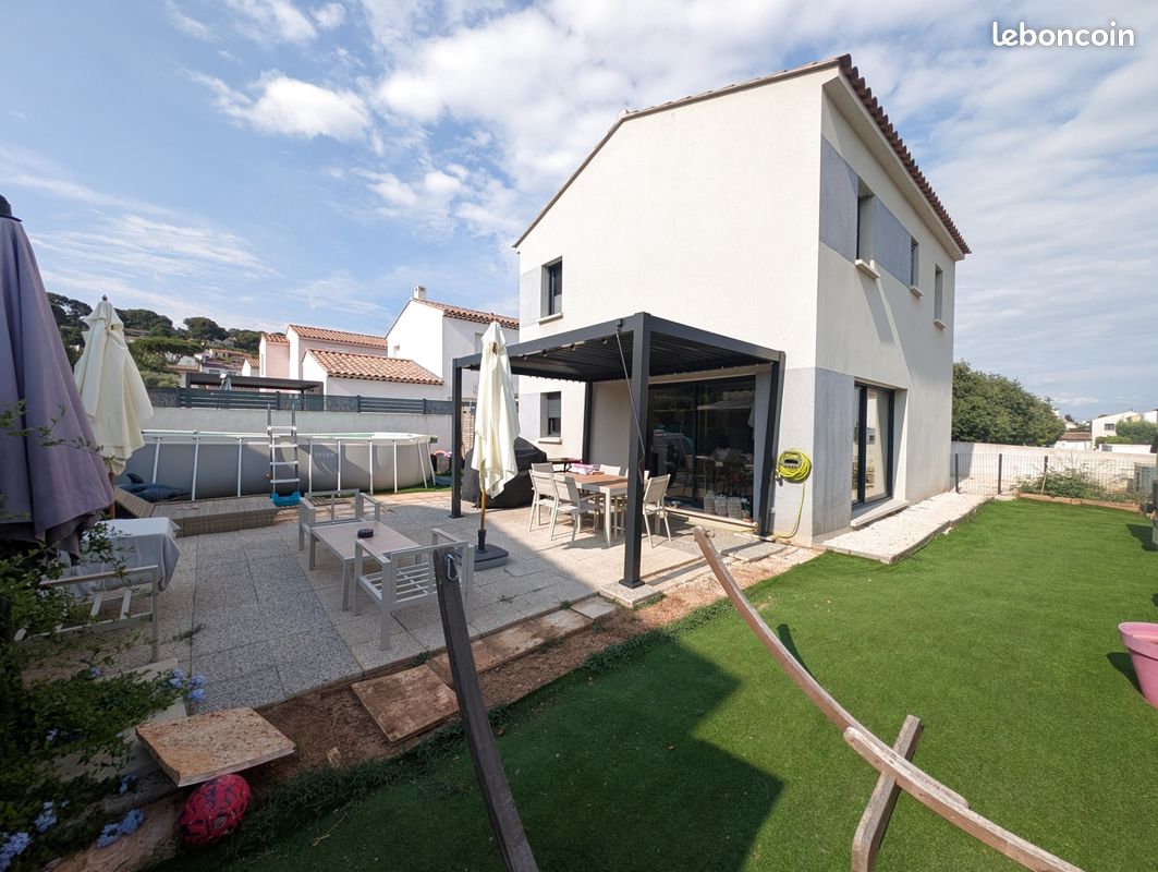 Maison 5 pièces 92 m² · à La Seyne-sur-Mer · 92 m² · 480 000 €