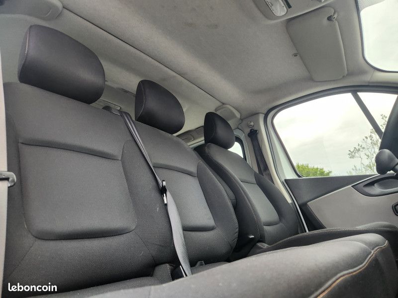Renault TRAFIC III COMBI L1 1.6 DCI 125CH LIFE 9 PLACES GARANTIE 12 MOIS (image 9)