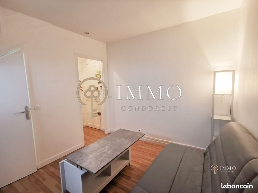 Appartement 1 pièce 12 m² · à Sceaux · 12 m² · 557 €/mois