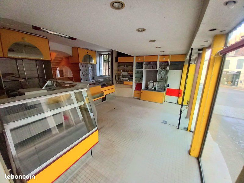 Boulangerie historique centre ville rue principale (image 1)
