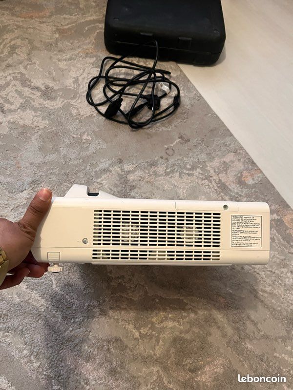 Video projector Panasonic (image 4)
