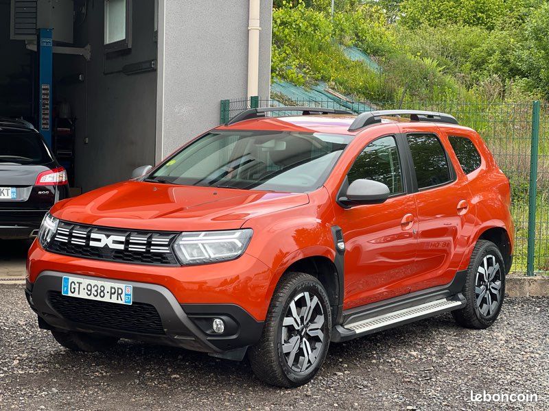 Dacia Duster II Phase II 1.5 BluedCi 115 cv 4x2 Journey / 1ère main (image 1)