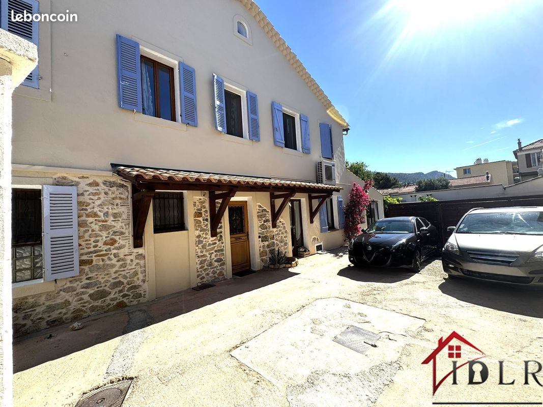Maison 6 pièces 111 m² · à Toulon · 111 m² · 500 000 €