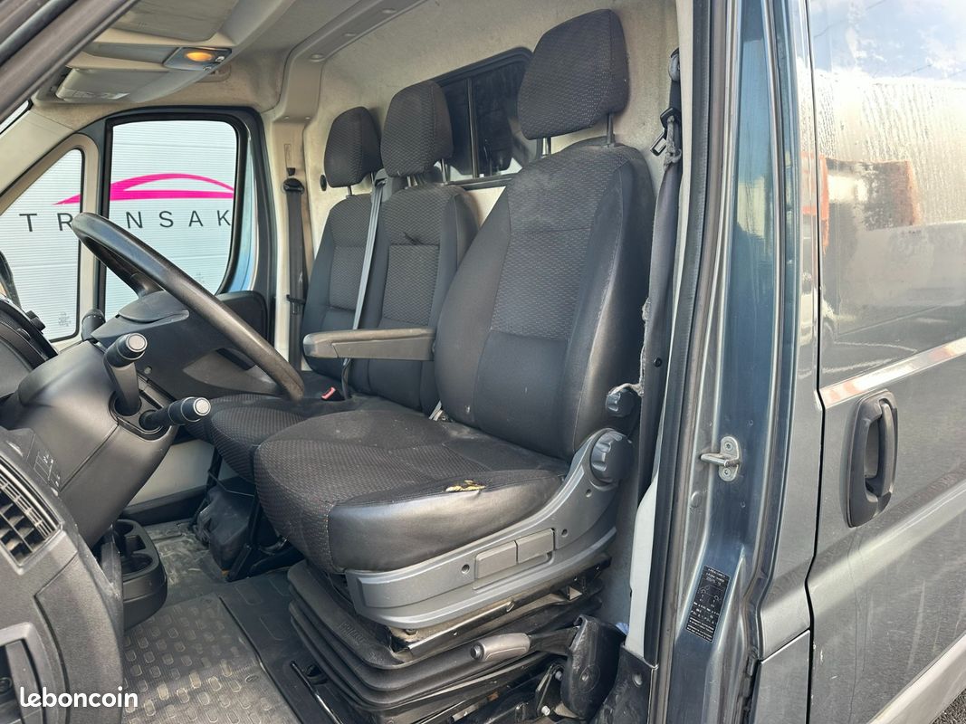 CITROEN JUMPER FOURGON TOLE 35 L2H2 BLUEHDi 160 BVM6 BUSINESS *TVA RECUPERABLE / Distribution Embrayage recent (image 9)