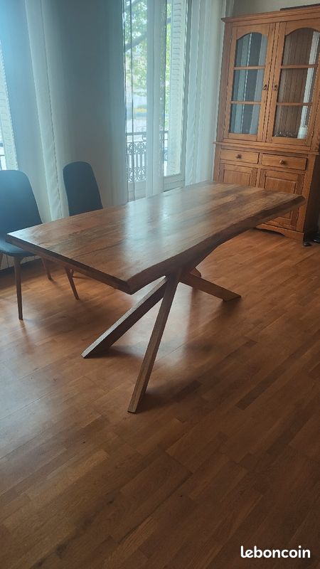 Table en bois de manguier massif (image 1)
