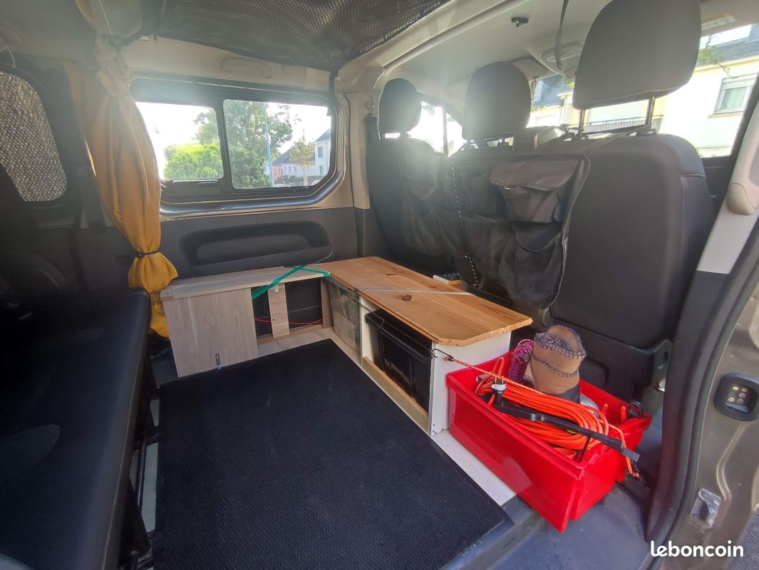 Renault Trafic L2H1 125ch – places modulables Van aménagé