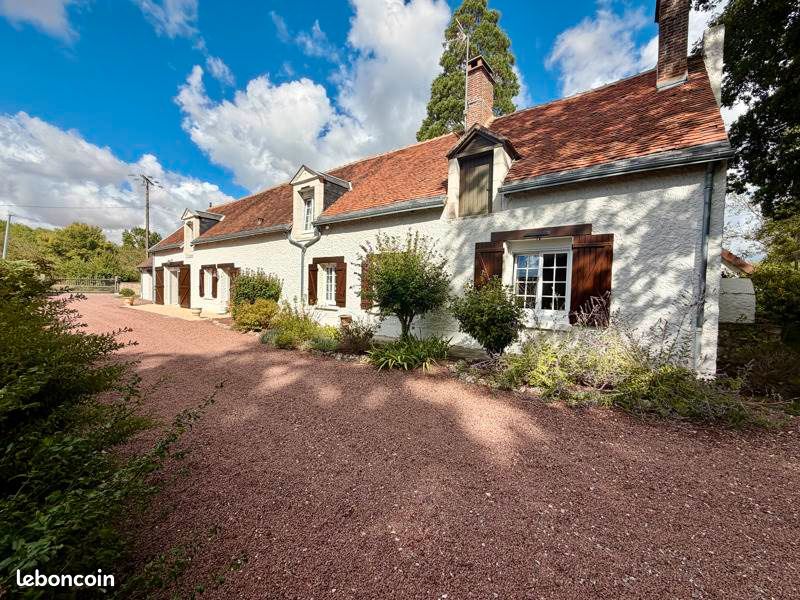 Maison 5 pièces 164 m² · à Oisly · 164 m² · 265 000 €