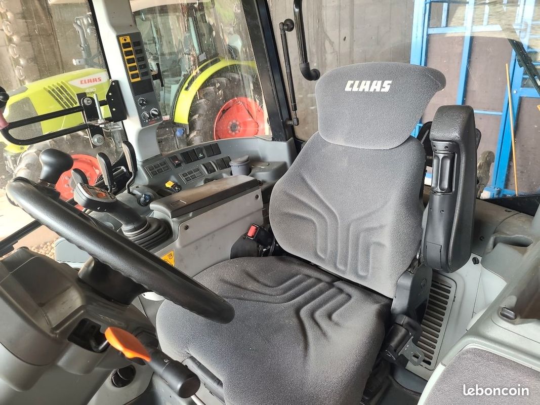 Claas ARION 450 PANORAMIC (image 4)