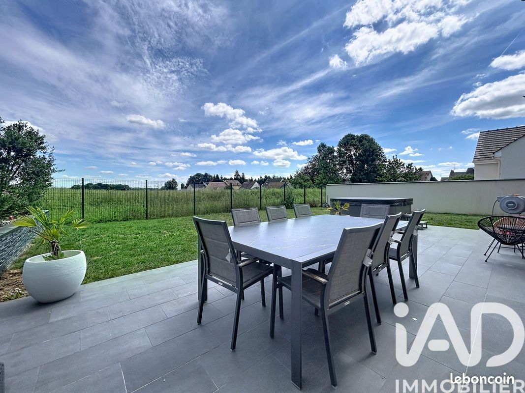 Maison 6 pièces 136 m² (image 2)