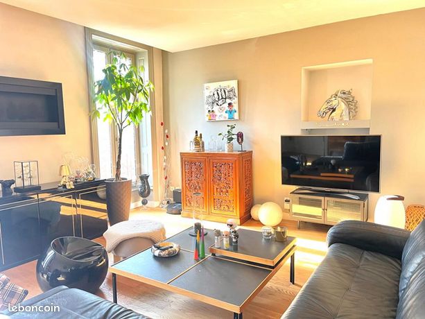 Appartement 5 pièces 141 m²