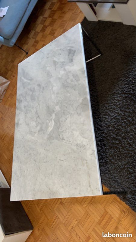 Table basse pour salon en marbre ( marelli made Italie ) (image 3)