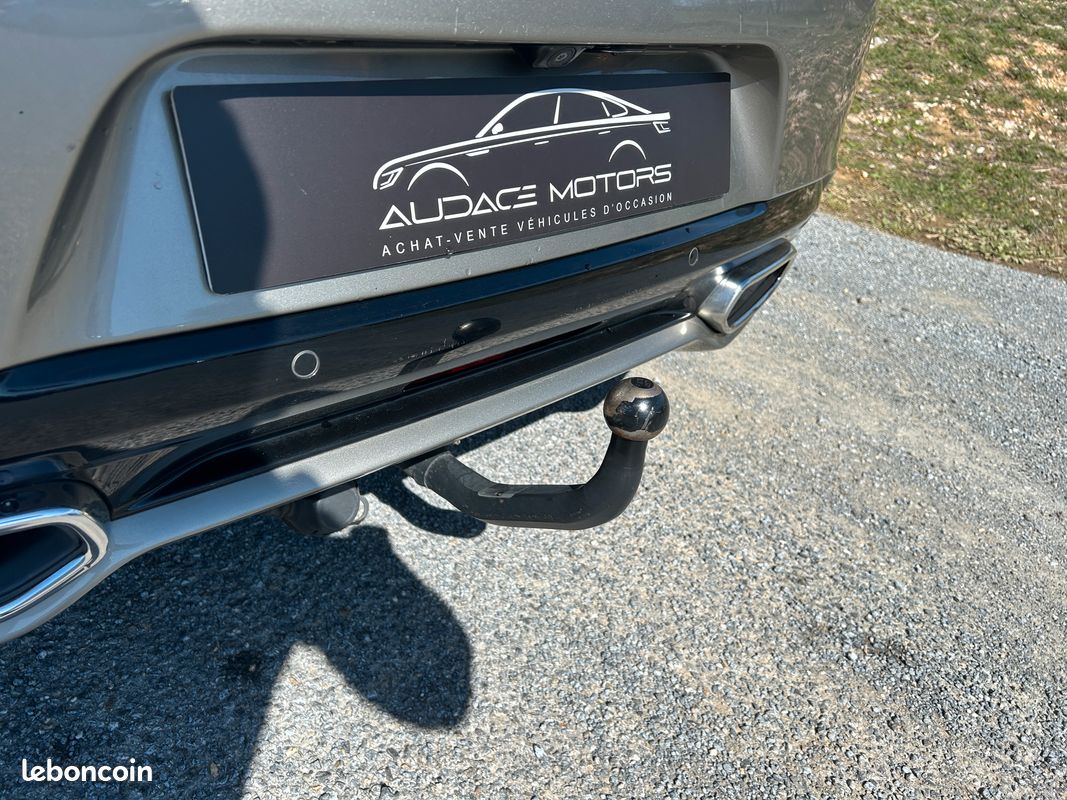 DS DS5 - 2.0 BlueHDI 180 Sport Chic - BVA / Caméra de recul et Aide au stationnement AV & AR / Sièges Cuir électrique / Démarrage Keyless / Jantes alu 18" / Très belle configuration / Garantie 3 mois (image 8)