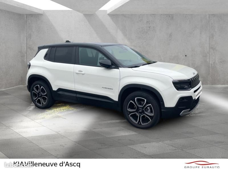Jeep Avenger 1.2 Turbo T3 110ch MHEV Summit BVR6 eHybrid (image 3)