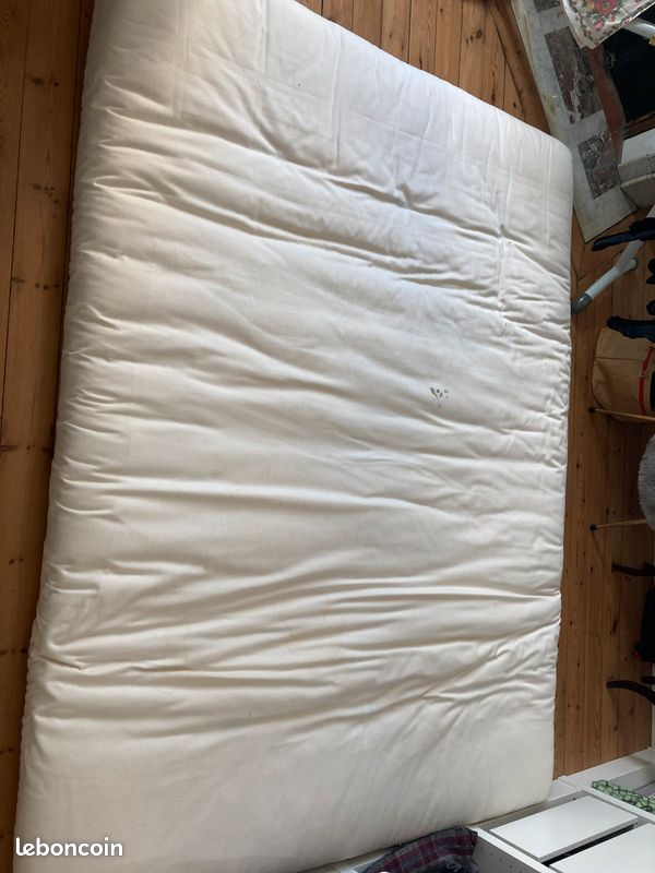 Matelas futon (image 1)
