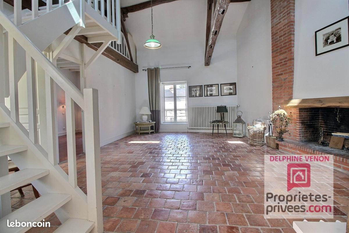 Propriété 8 pièces 247 m² (image 10)