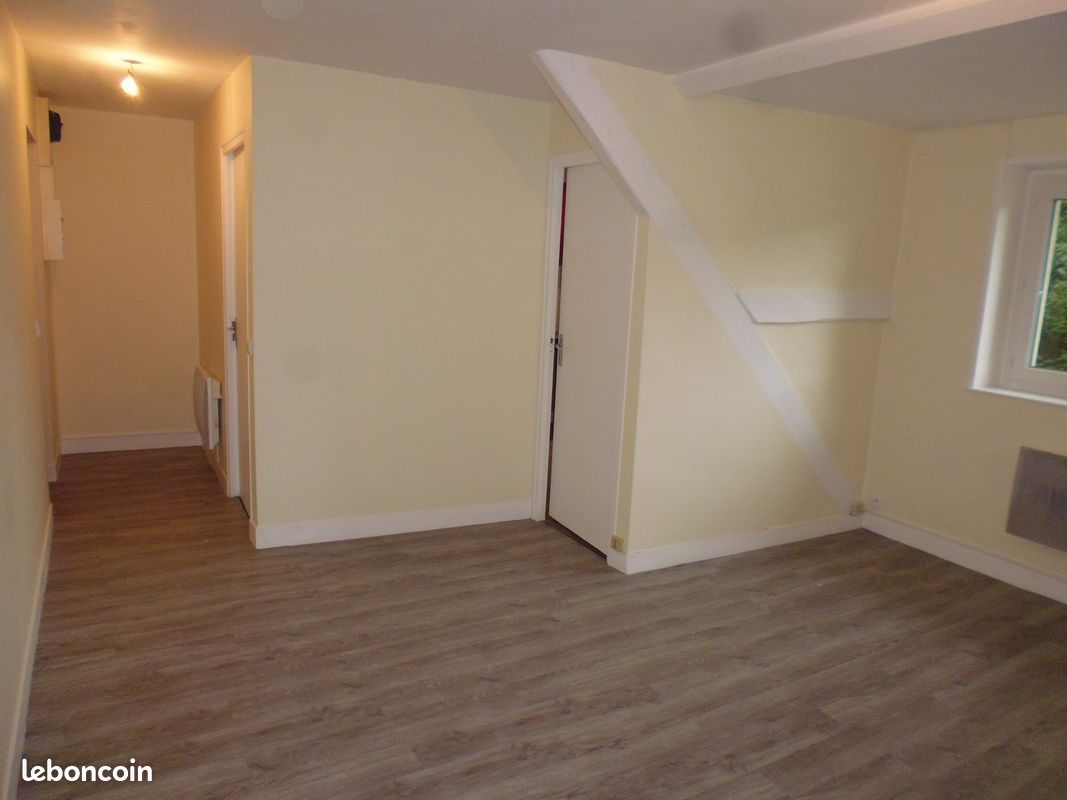 Appartement 2 pièces 27 m² · à Lisieux · 27 m² · 420 €